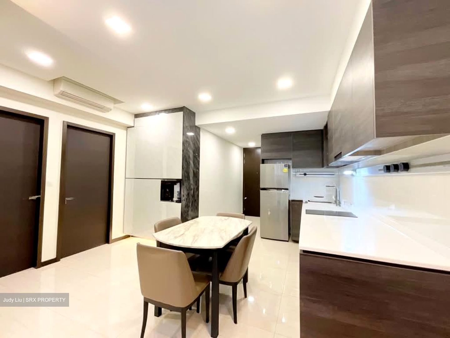 Sims Urban Oasis (D14), Condominium #589627511
